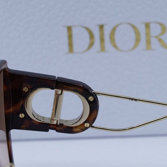 Dior 30MONTAIGNE SU 26L0 Square Sunglasses - Havana/Gold/Violet main image 10